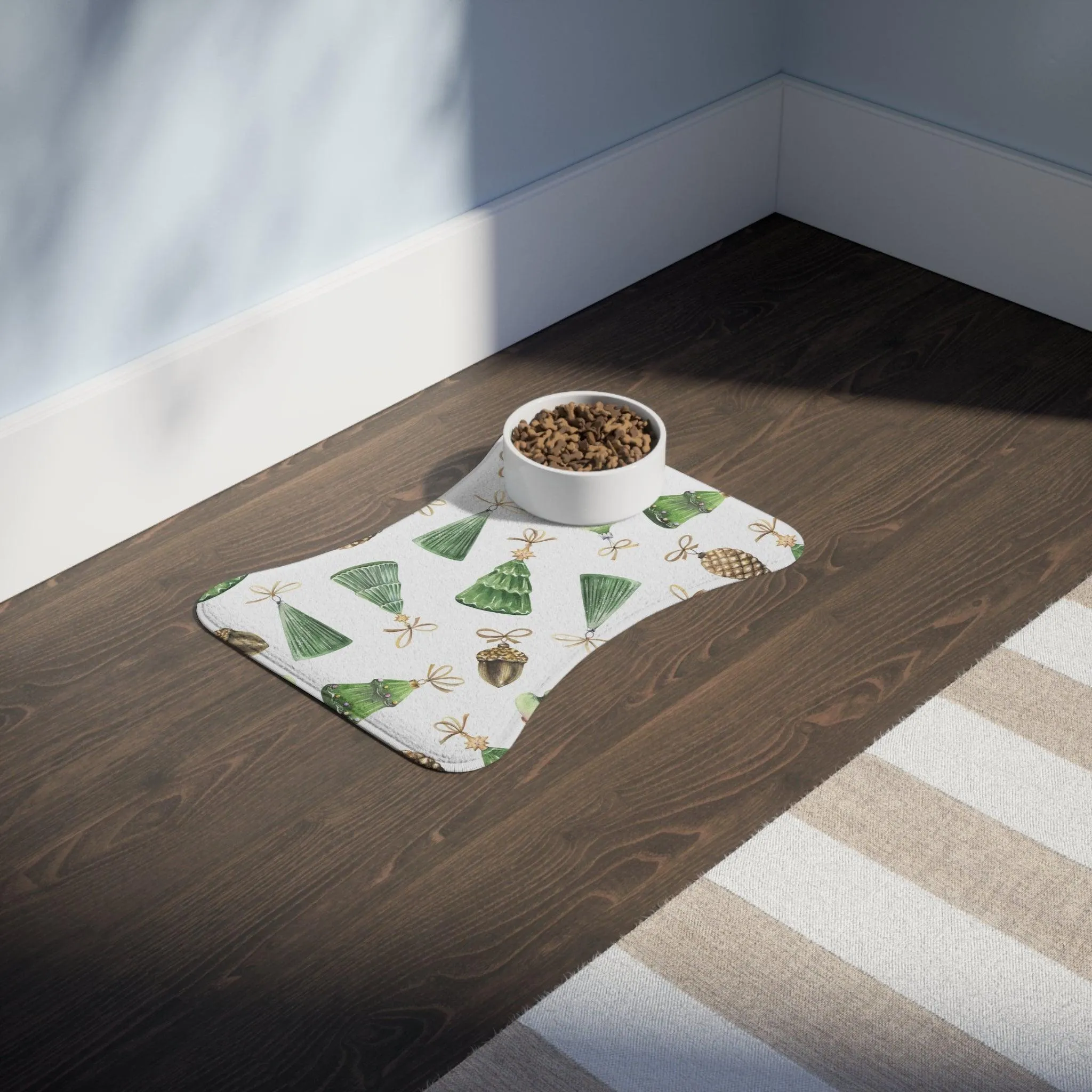 Customizable Whimsical Pet Feeding Mats - Fun Bone & Fish Designs